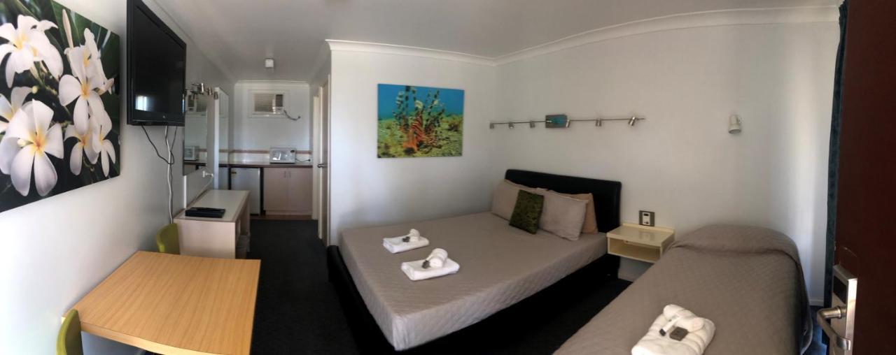 Carnarvon Gateway Motel Eksteriør billede